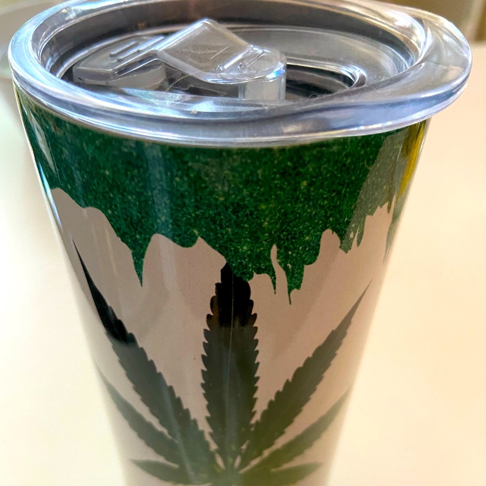 Bottle for hot/cold drinks